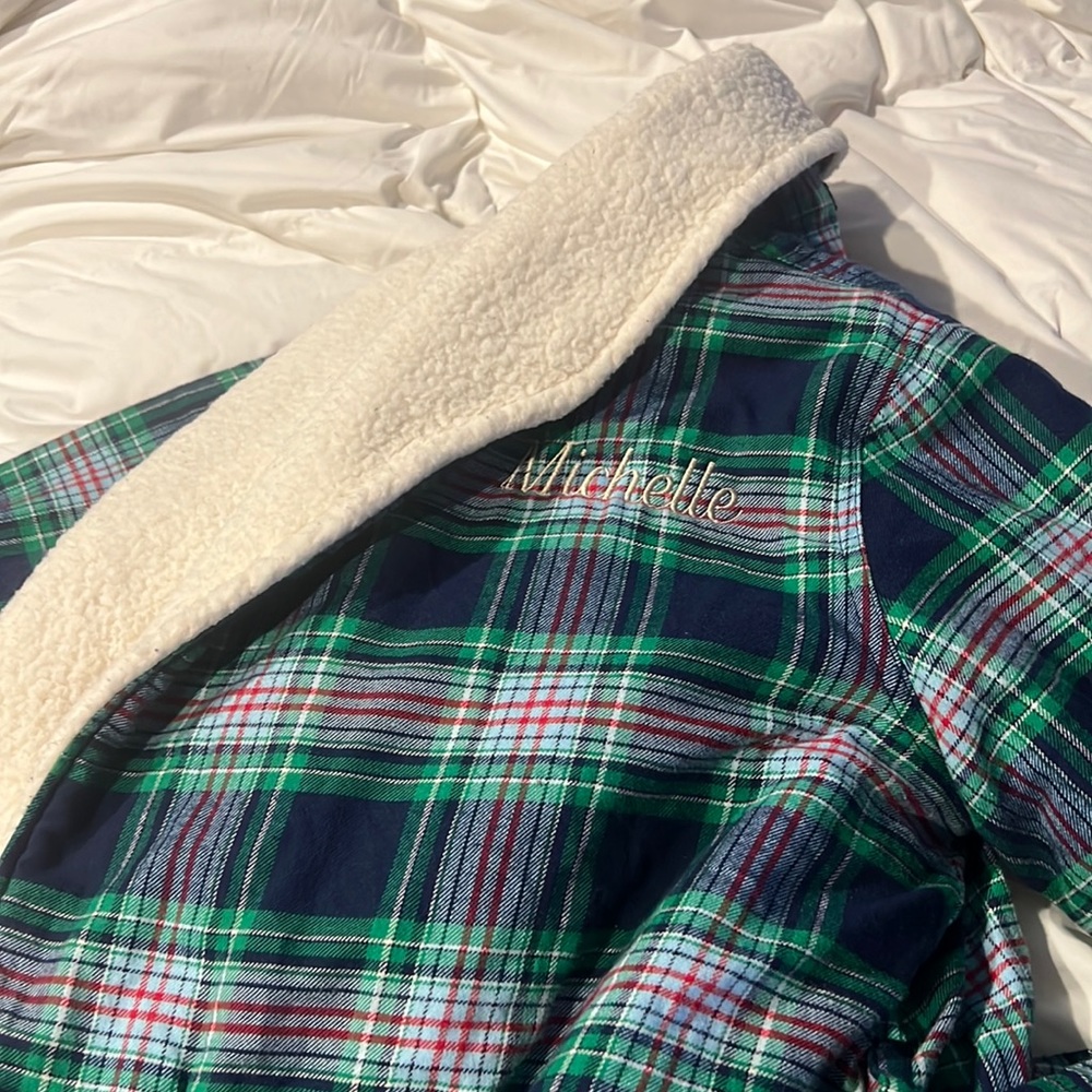 Lands’ End fleece robe XS
